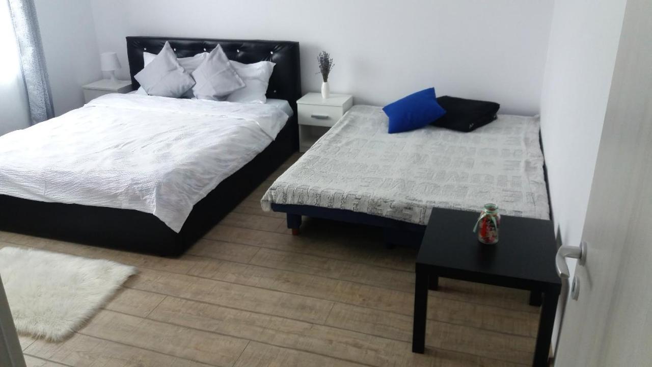 Apartmán Cazare Apartament Rasnov Exteriér fotografie