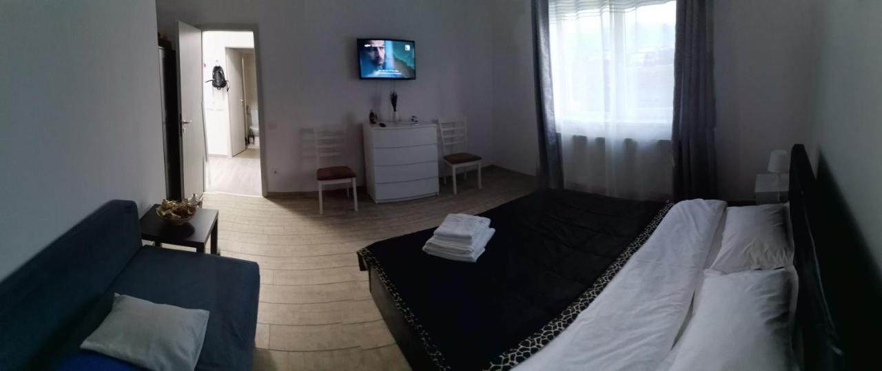 Apartmán Cazare Apartament Rasnov Exteriér fotografie